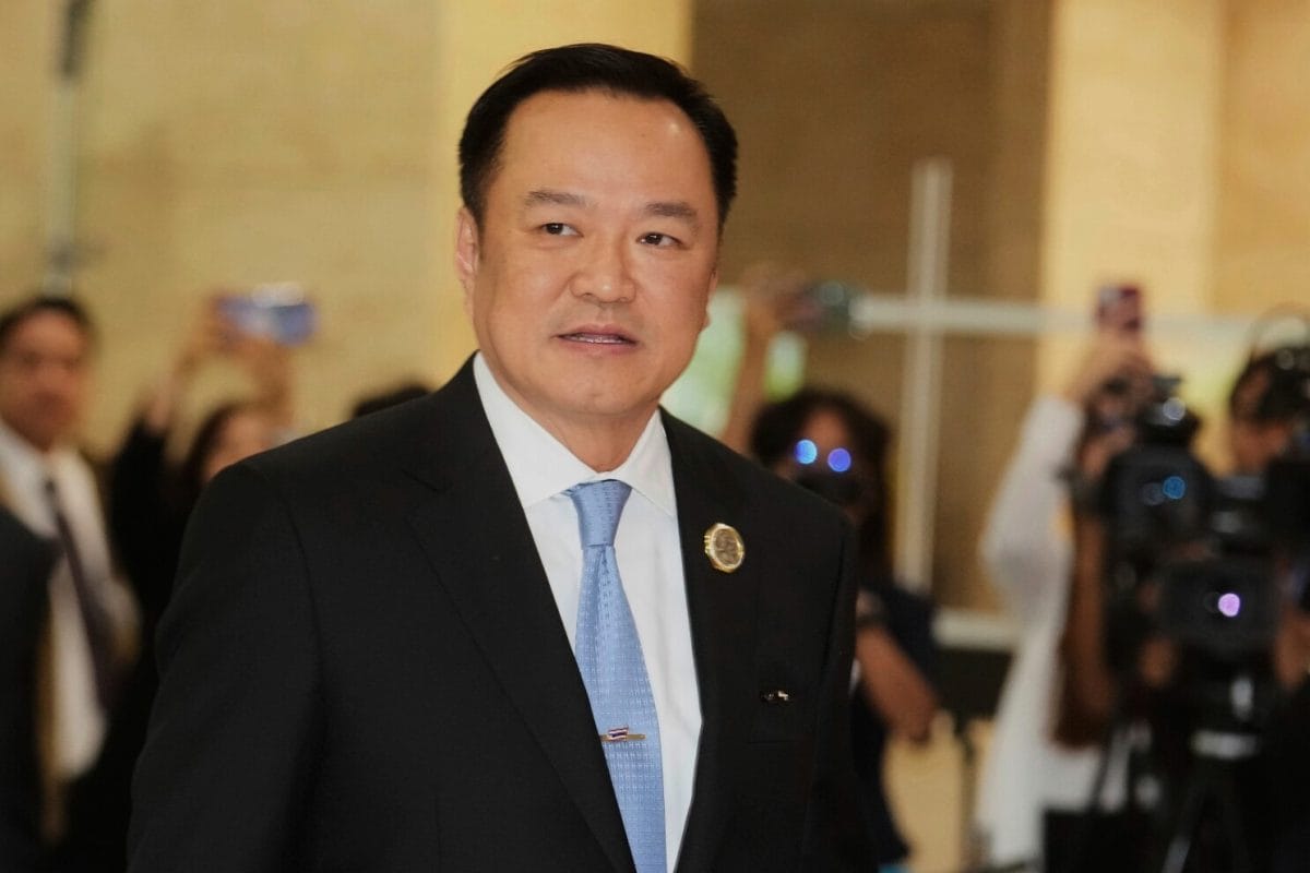 Anutin Charnvirakul es elegido primer ministro de Tailandia