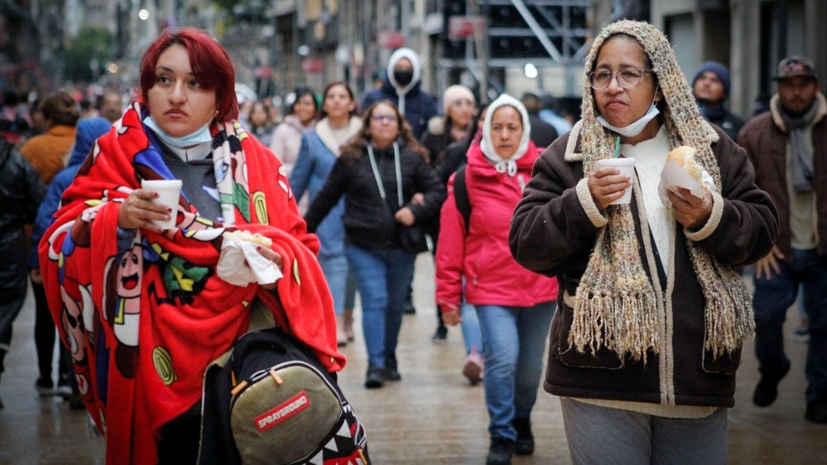 Así puedes frenar el aire que entra por las ventanas en frentes fríos