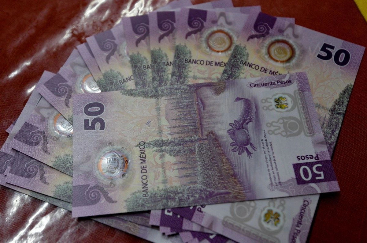 BBVA: familias mexicanas pierden 4.8% del poder adquisitivo de las remesas en un año