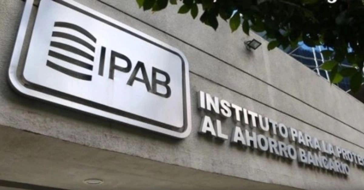 Bajar deducciones del IPAB no afectará significativamente a bancos: Santander y BBVA