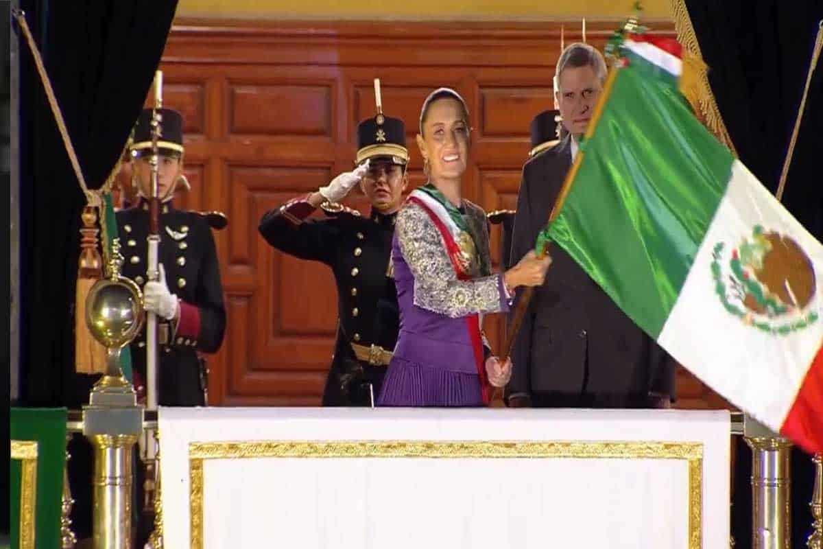 Claudia Sheinbaum da su primer Grito de Independencia histórica en México