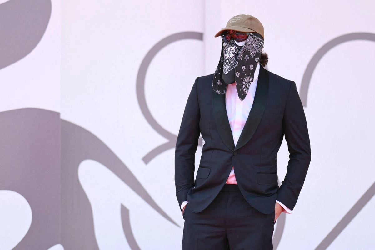 De videoclips de Bad Bunny y Rosalía a la Mostra de Venecia: el salto de Stillz al cine