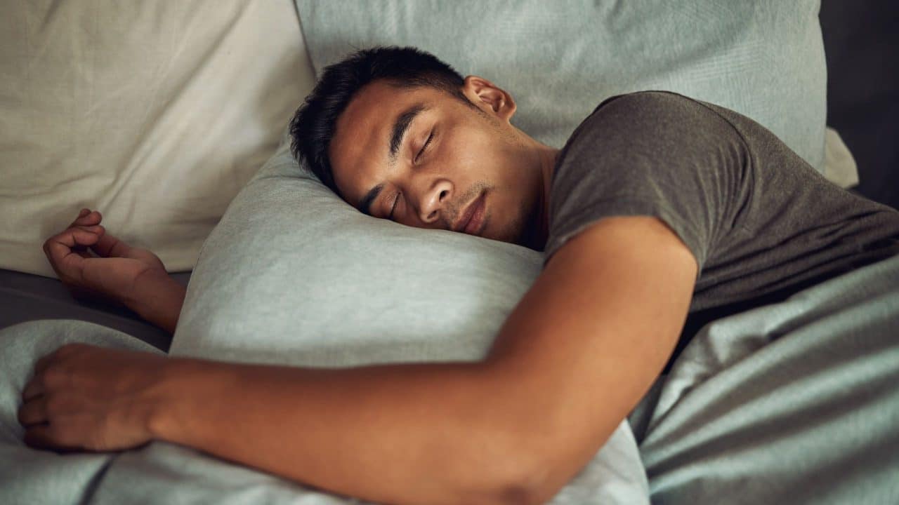 Dormir en ciclos de 90 minutos: la ciencia desmonta el popular mito