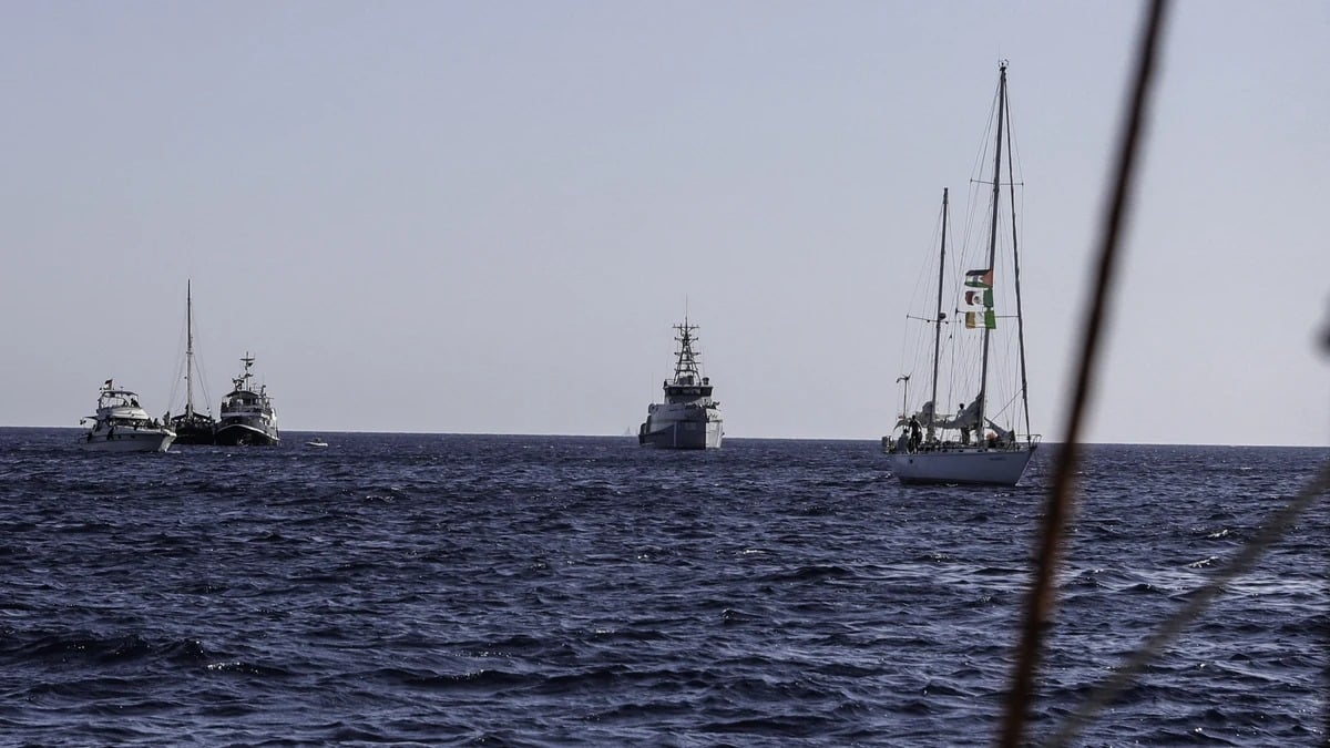 Italia retirará su escolta a la Flotilla a 120 millas de Gaza, en aguas internacionales Italia retirará su escolta a la Flotilla a 120 millas de Gaza, en aguas internacionales
