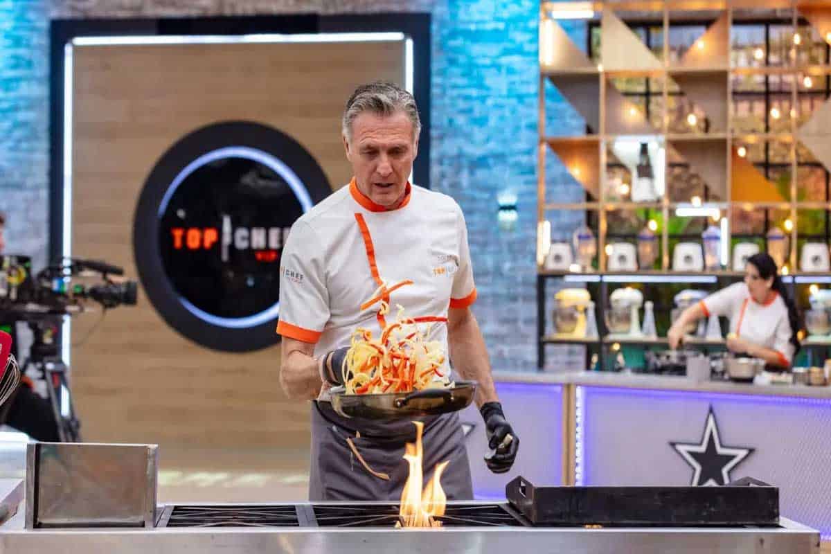 Juan Soler hospitalizado por preinfarto en pleno Top Chef VIP Juan Soler hospitalizado por preinfarto en pleno Top Chef VIP