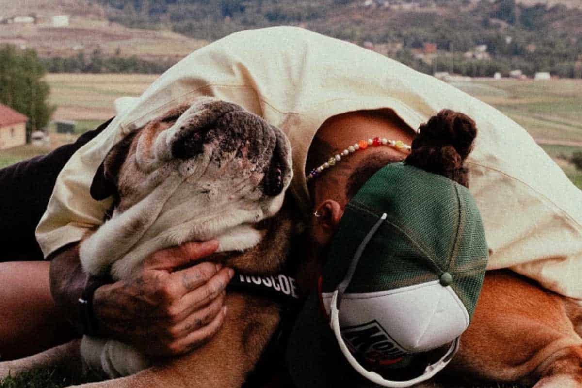 Lewis Hamilton se despide de Roscoe, su fiel compañero por 12 años