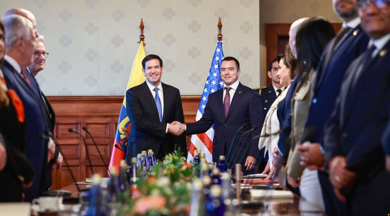 Noboa recibe a Marco Rubio en Ecuador para reforzar cooperación en seguridad