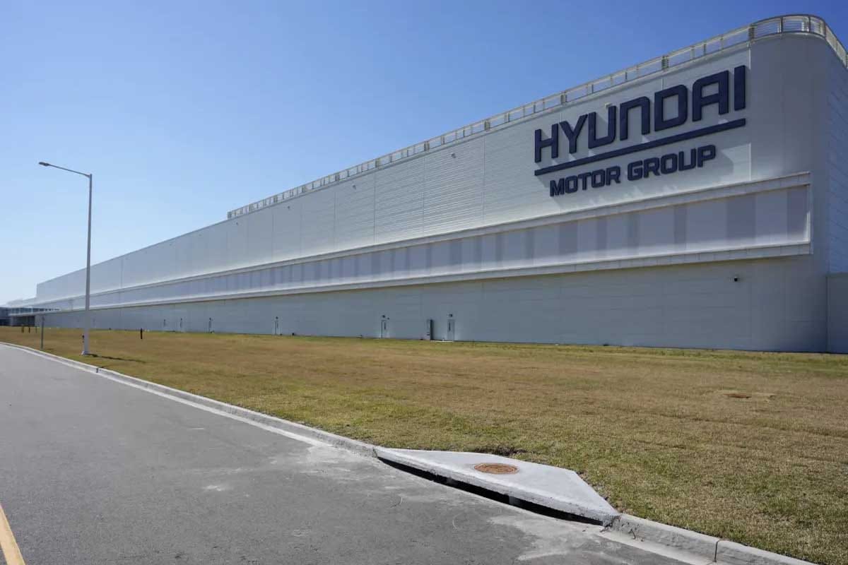 Redada en Hyundai Georgia 475 detenidos en megaoperativo migratorio Redada en Hyundai Georgia: 475 detenidos en megaoperativo migratorio