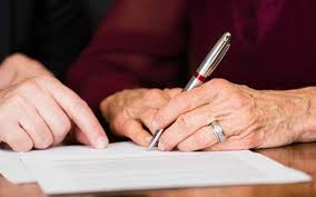 Testamento público abierto: qué es y cuánto cuesta hacerlo en 2025