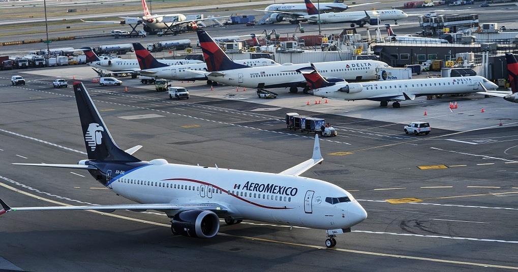 Sheinbaum critica fin de alianza Delta-Aeroméxico por EU
