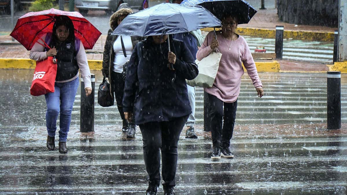 Tormenta Lorena y monzón mexicano dejan lluvias hoy en estos estados de México