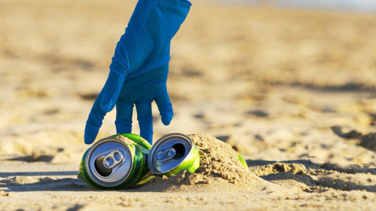Cuidar las playas, un compromiso de todos en el Día Mundial de las Playas