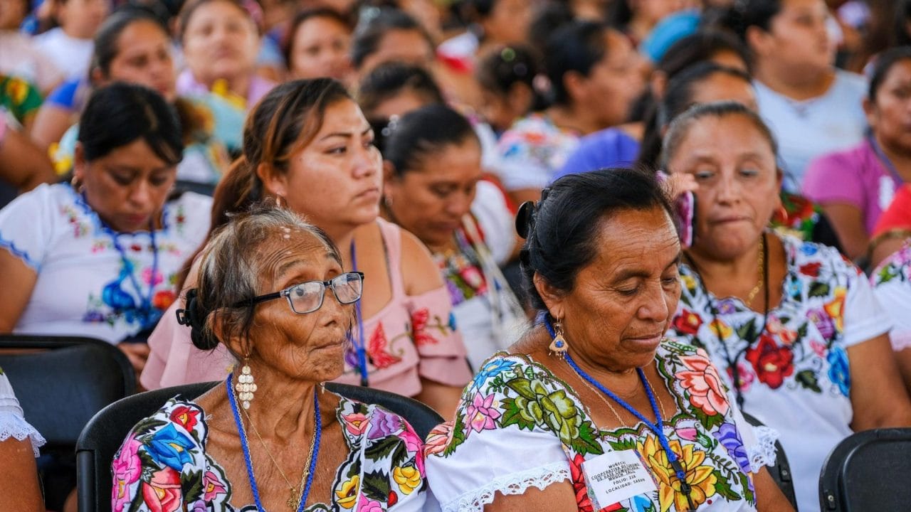 Quintana Roo impulsa a mujeres indígenas con programas de empoderamiento y cultura