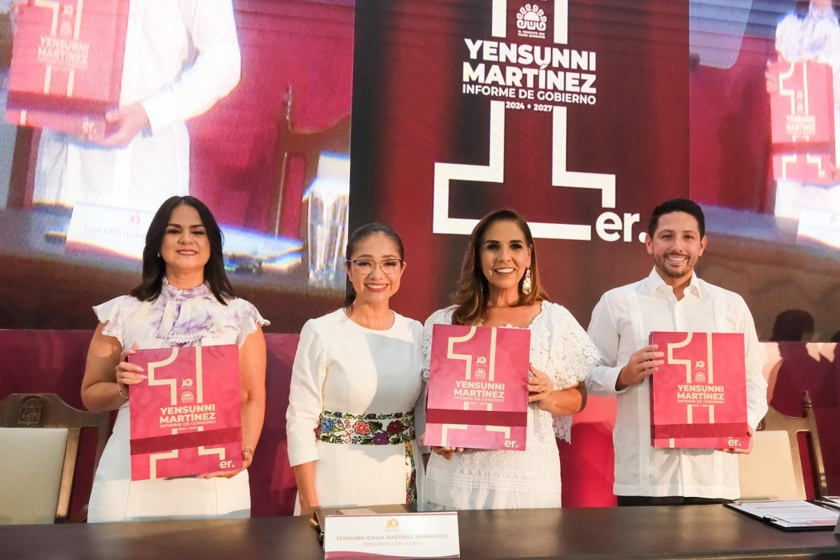 Rinde Yensunni Martínez primer informe a Chetumal: prosperidad para todos