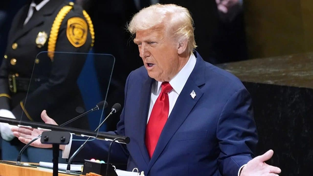 Trump desafía a la ONU y dice que el cambio climático es una “estafa” 