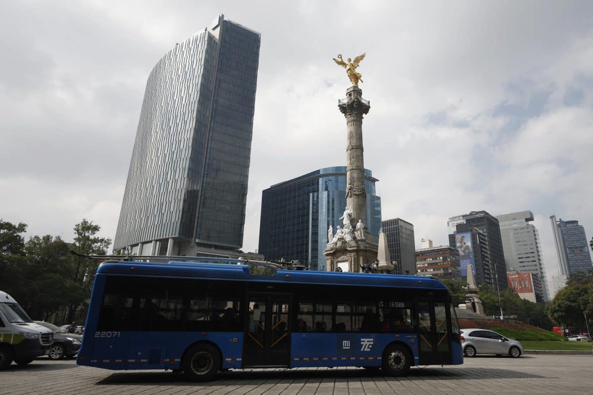 México garantiza seguridad a turistas pese a alertas internacionales