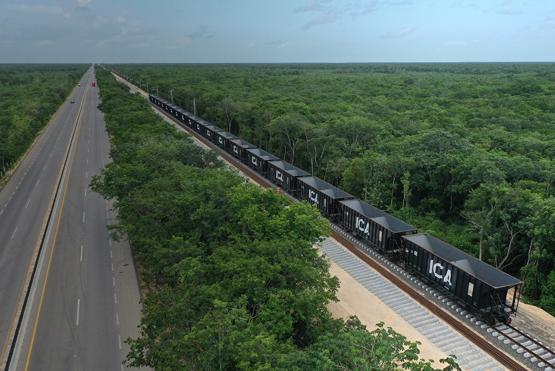Buscan devastar 147 hectáreas de selva para Tren Maya de carga en Yucatán Buscan devastar 147 hectáreas de selva para Tren Maya de carga en Yucatán