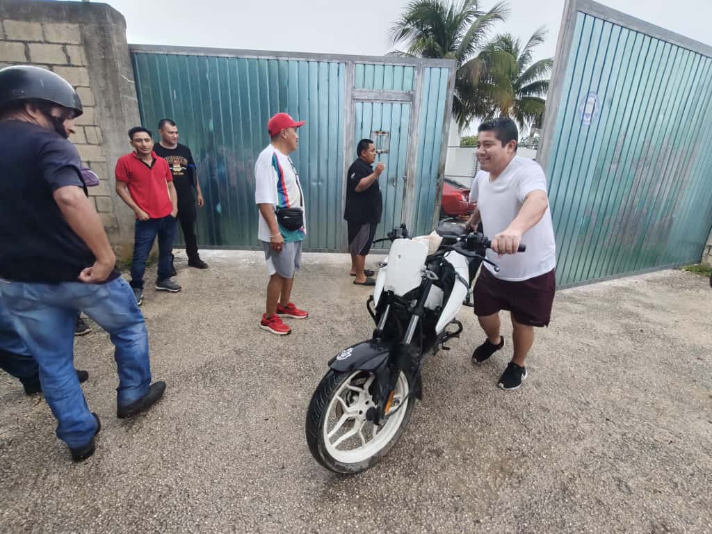FGE libera 33 vehículos robados del corralón de Cancún FGE libera 33 vehículos robados del corralón de Cancún