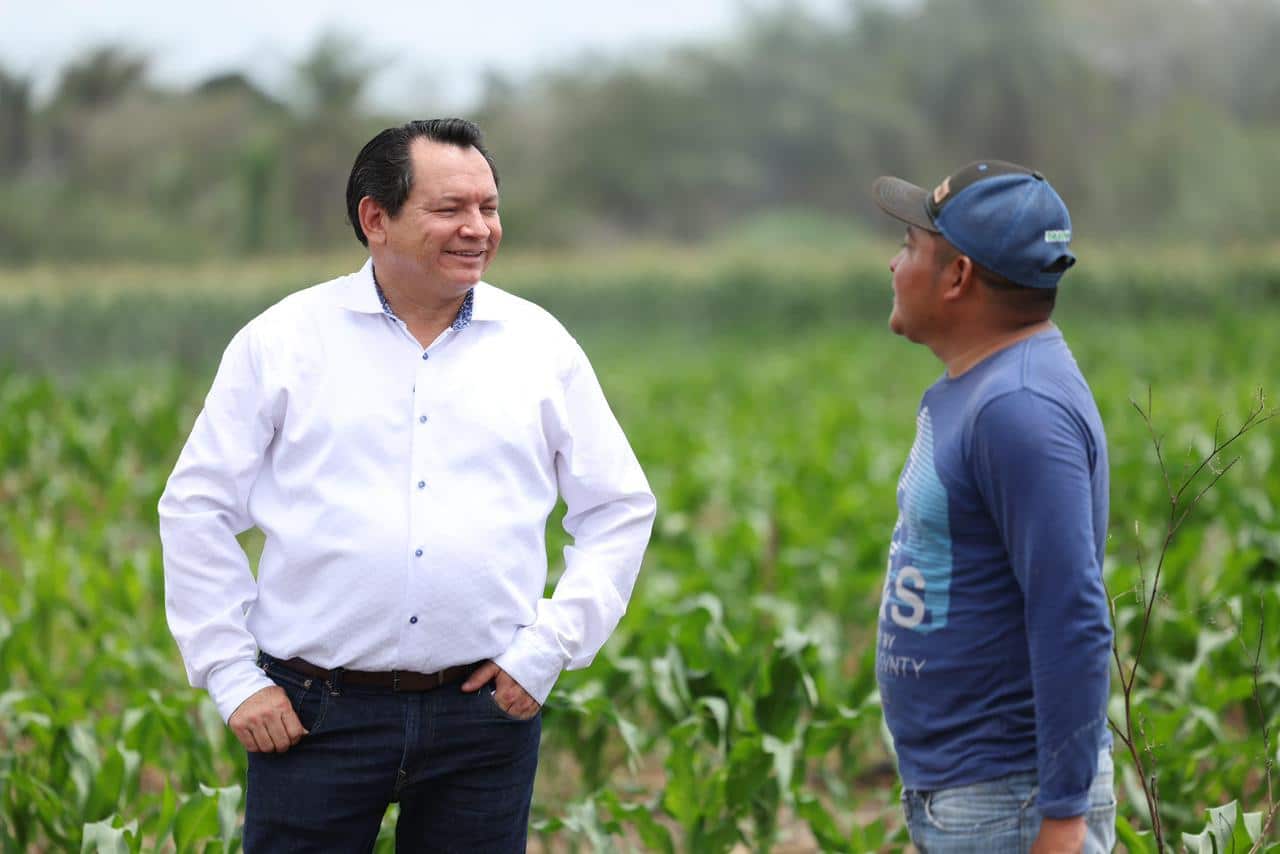 Díaz Mena impulsa el campo yucateco