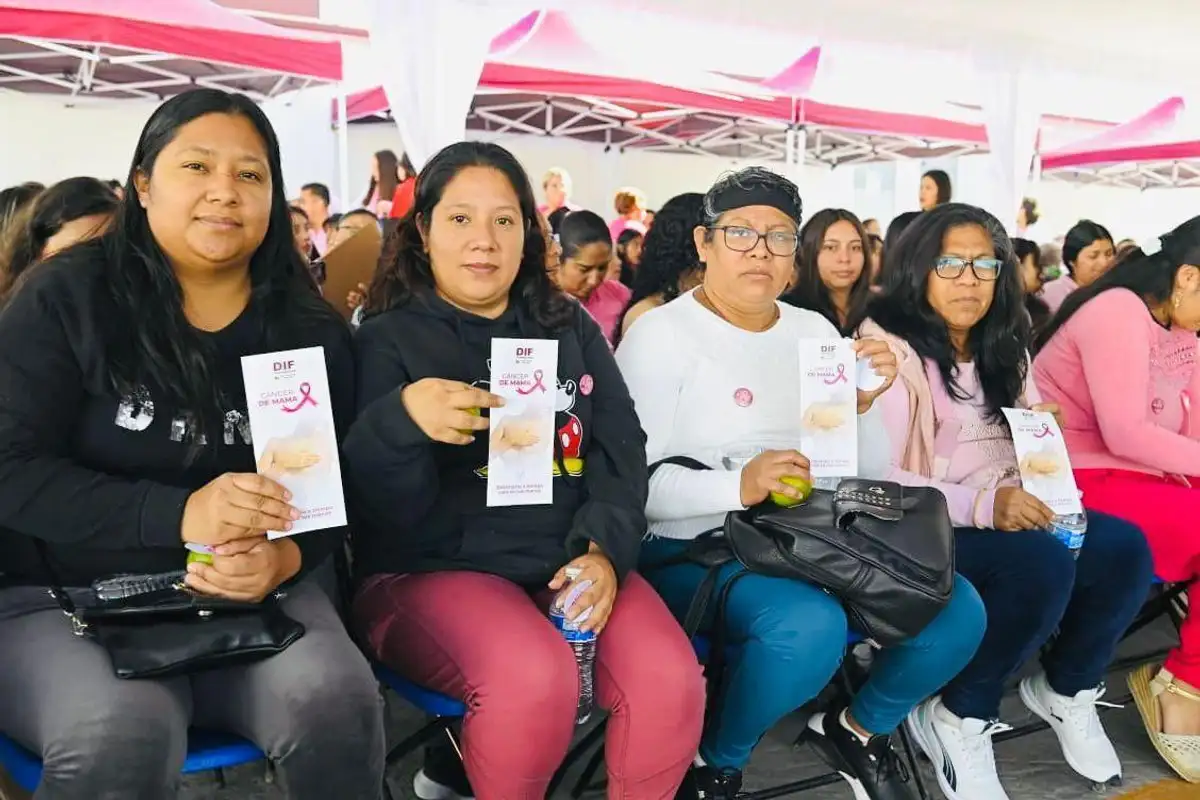Acercan servicios gratuitos de prevención de cáncer de mama con la “Macro Jornada Semana Rosa 2025”