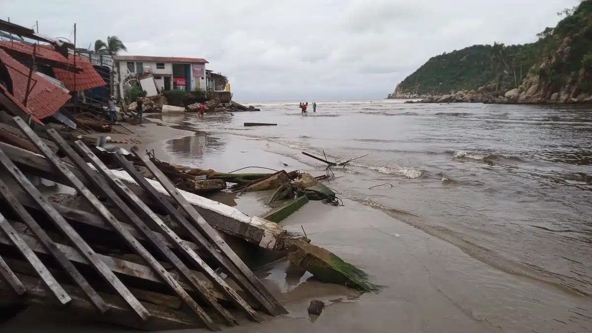 Alertan sobre formación de sistema de baja presión frente a las costas de Guerrero