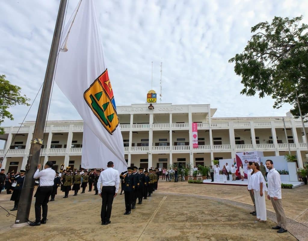 Mara Lezama encabeza el 51 aniversario de Quintana Roo con mensaje de unidad