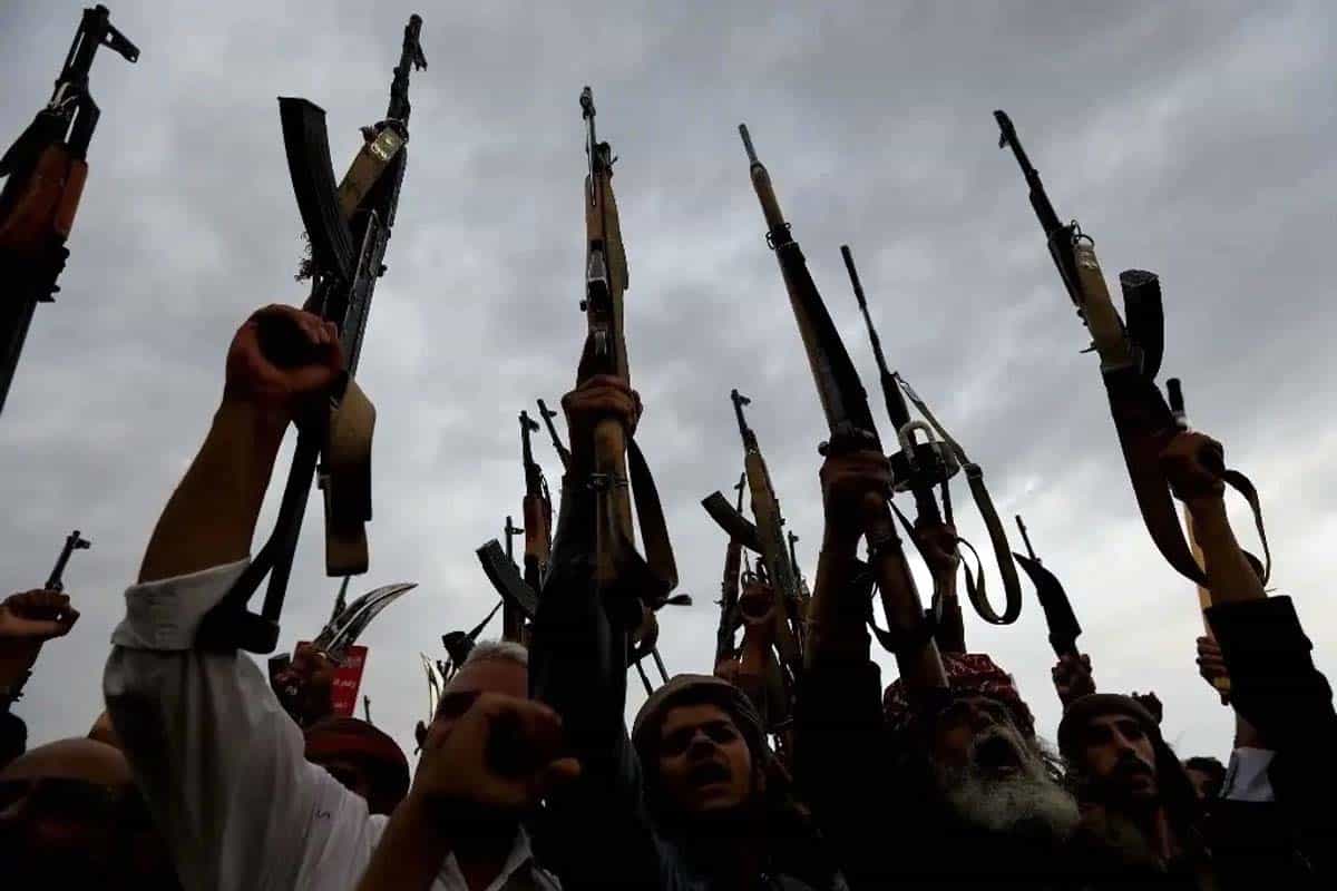 Asalto hutí a oficinas de la ONU en Saná agrava crisis en Yemen