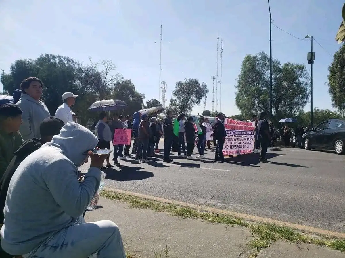 Bloqueos en Cuautitlán Izcalli por operativo contra huachicol de agua