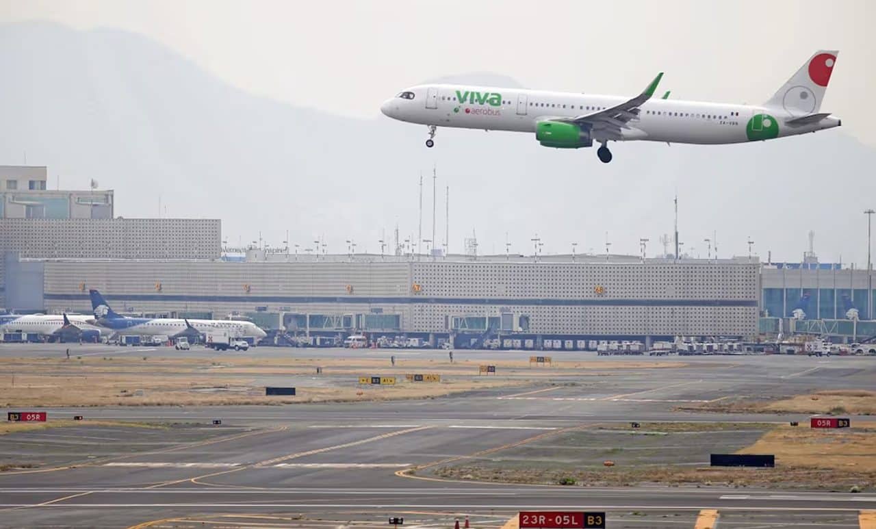 Cancelación inmediata de 13 rutas aéreas mexicanas hacia Estados Unidos Cancelación inmediata de 13 rutas aéreas mexicanas hacia Estados Unidos