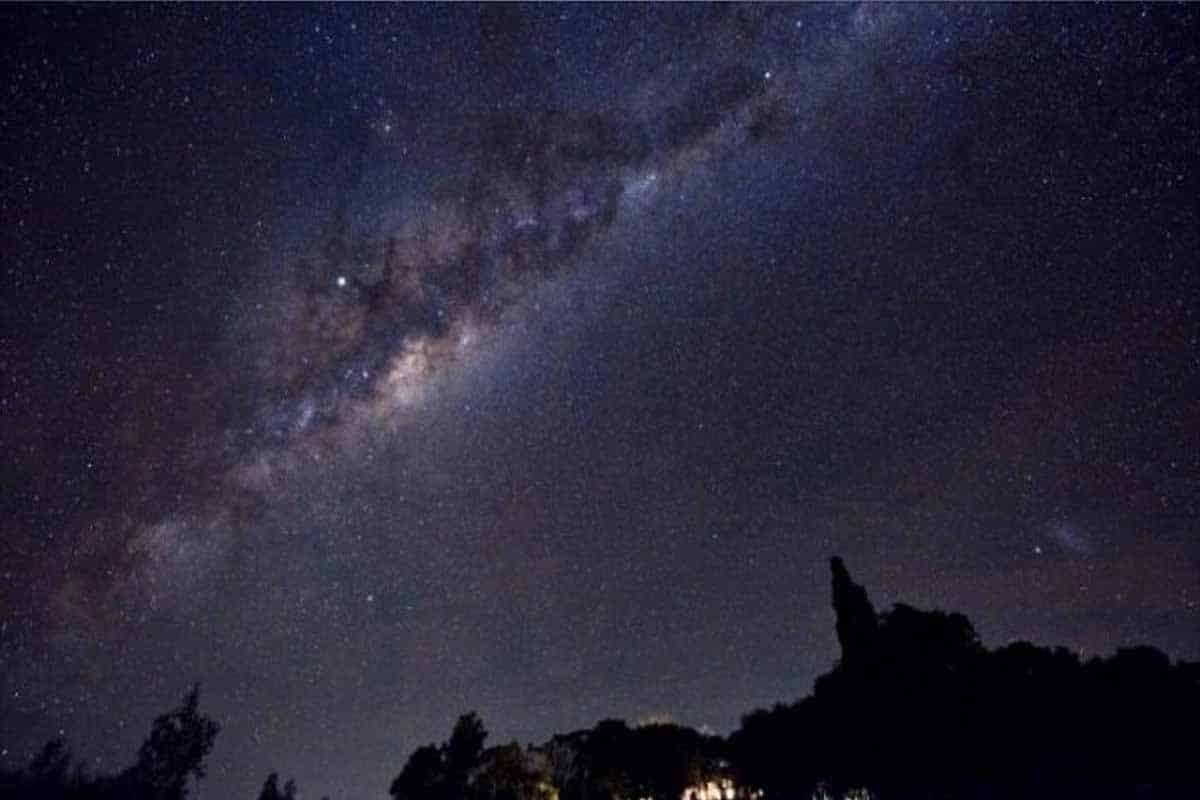 Científicos podrían haber detectado materia oscura en la Vía Láctea