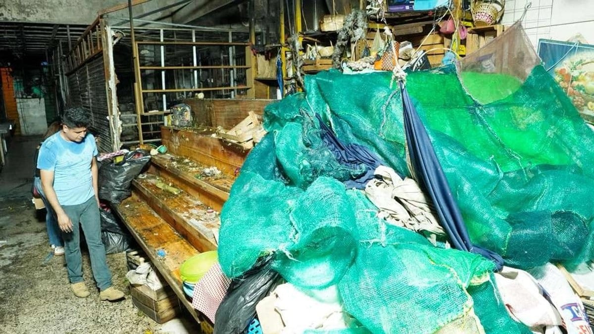 Confirman cortocircuito como causa del incendio en mercado de Tepic