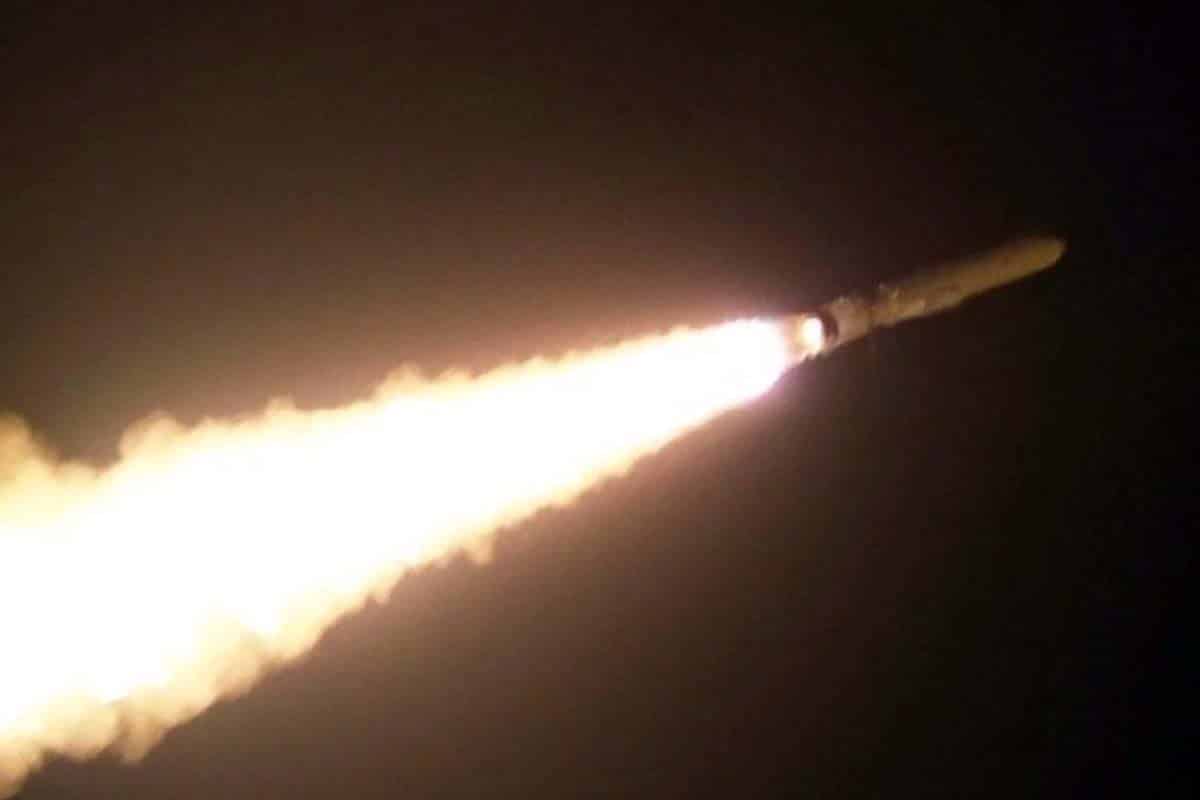Corea del Norte lanza misil balístico hacia el Este, alerta comunidad internacional