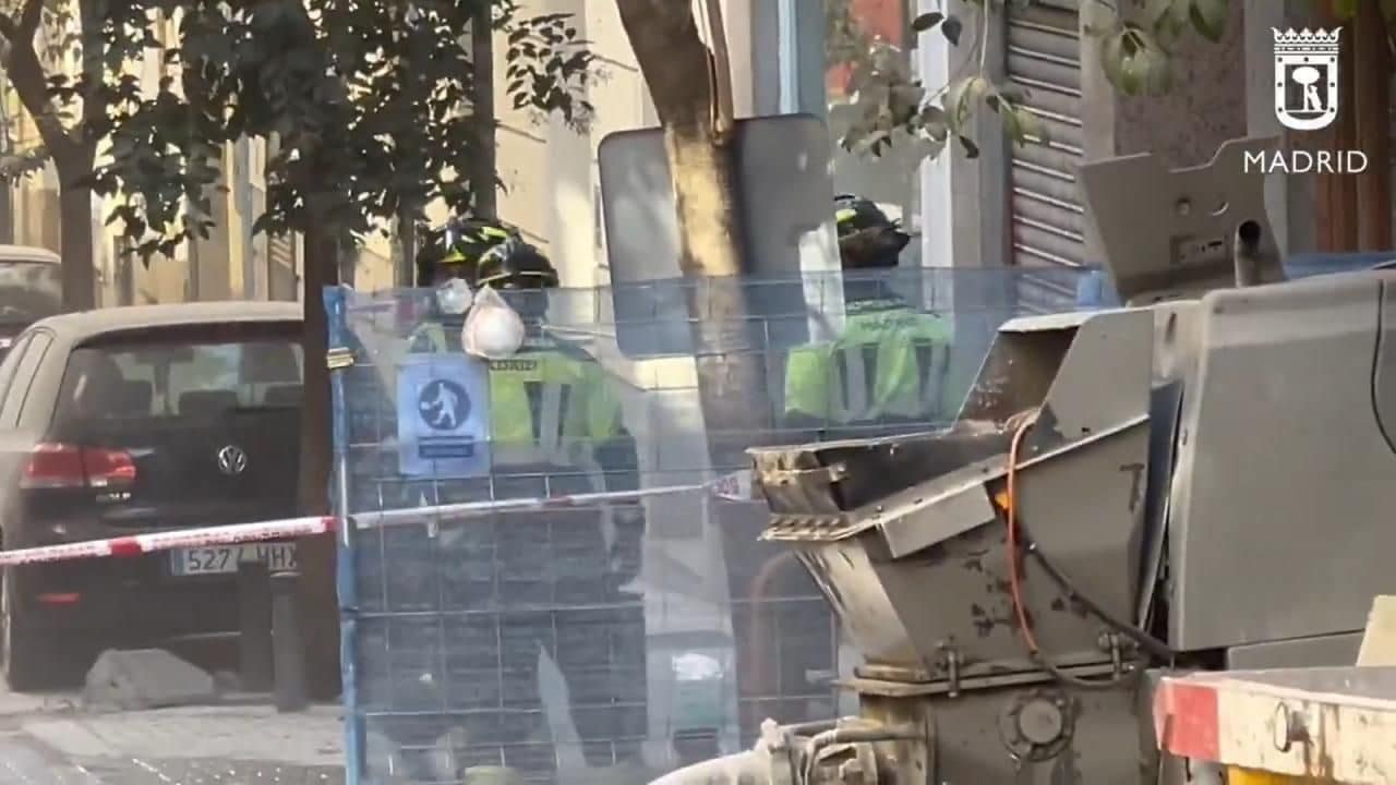Derrumbe parcial de edificio en Madrid deja cuatro desaparecidos