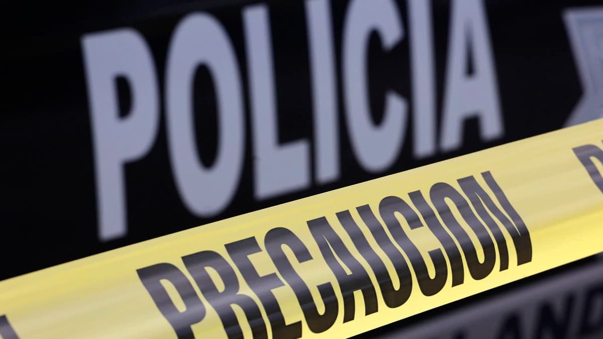 Ejecutan a tres personas en taquería de Macuspana, Tabasco Ejecutan a tres personas en taquería de Macuspana, Tabasco