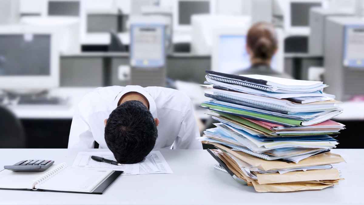 Estrés laboral en México- causas, síntomas y consecuencias Estrés laboral en México: causas, síntomas y consecuencias