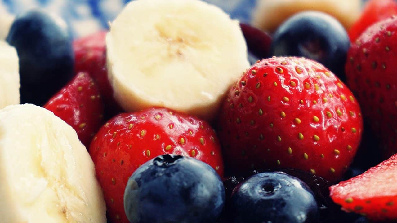 Frutas dulces y diabetes: cómo disfrutarlas sin afectar la glucosa