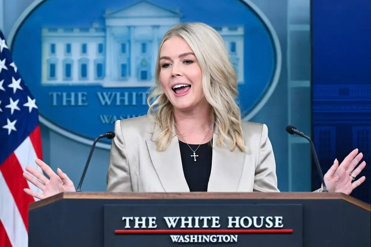 La Casa Blanca descarta redadas migratorias en el Supertazón con Bad Bunny