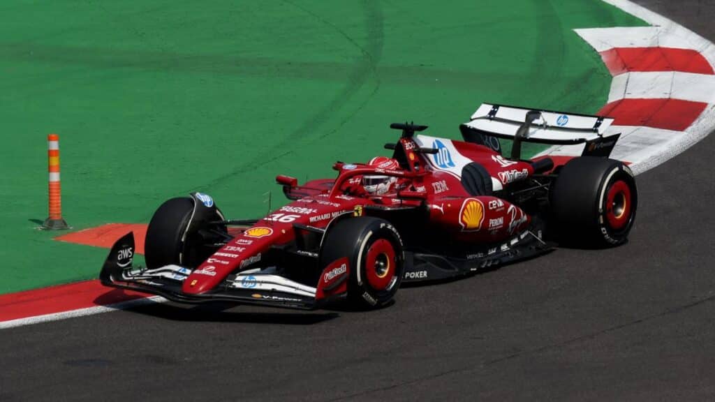 Leclerc lidera la FP1 del GP de México con Ferrari y Piastri sufre en la pista
