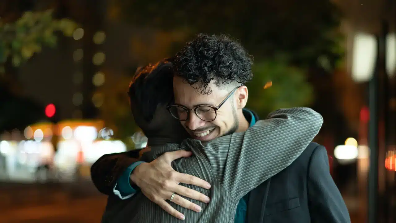 Los tipos de apego y cómo identificar cuál tienes según la psicología