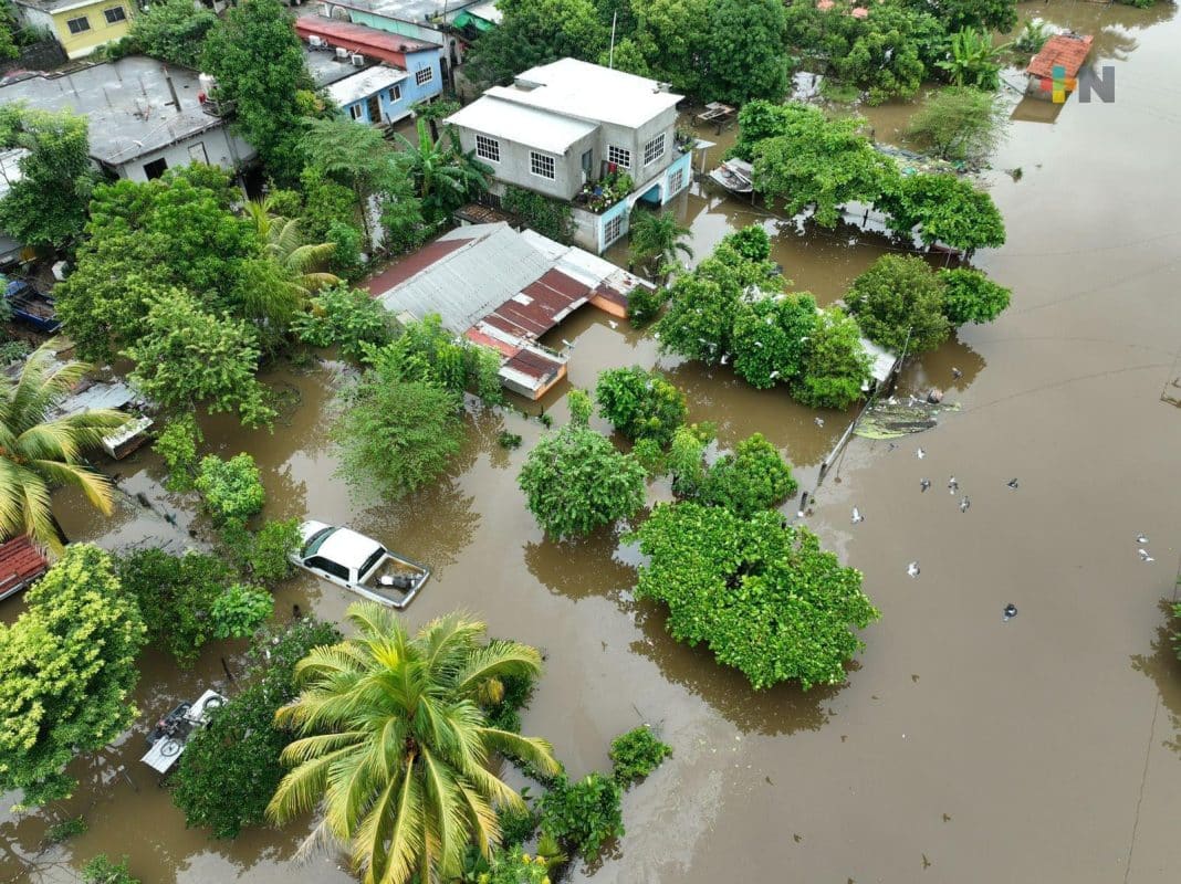 Monreal acusa a la oposición de lucrar con tragedia tras las inundaciones