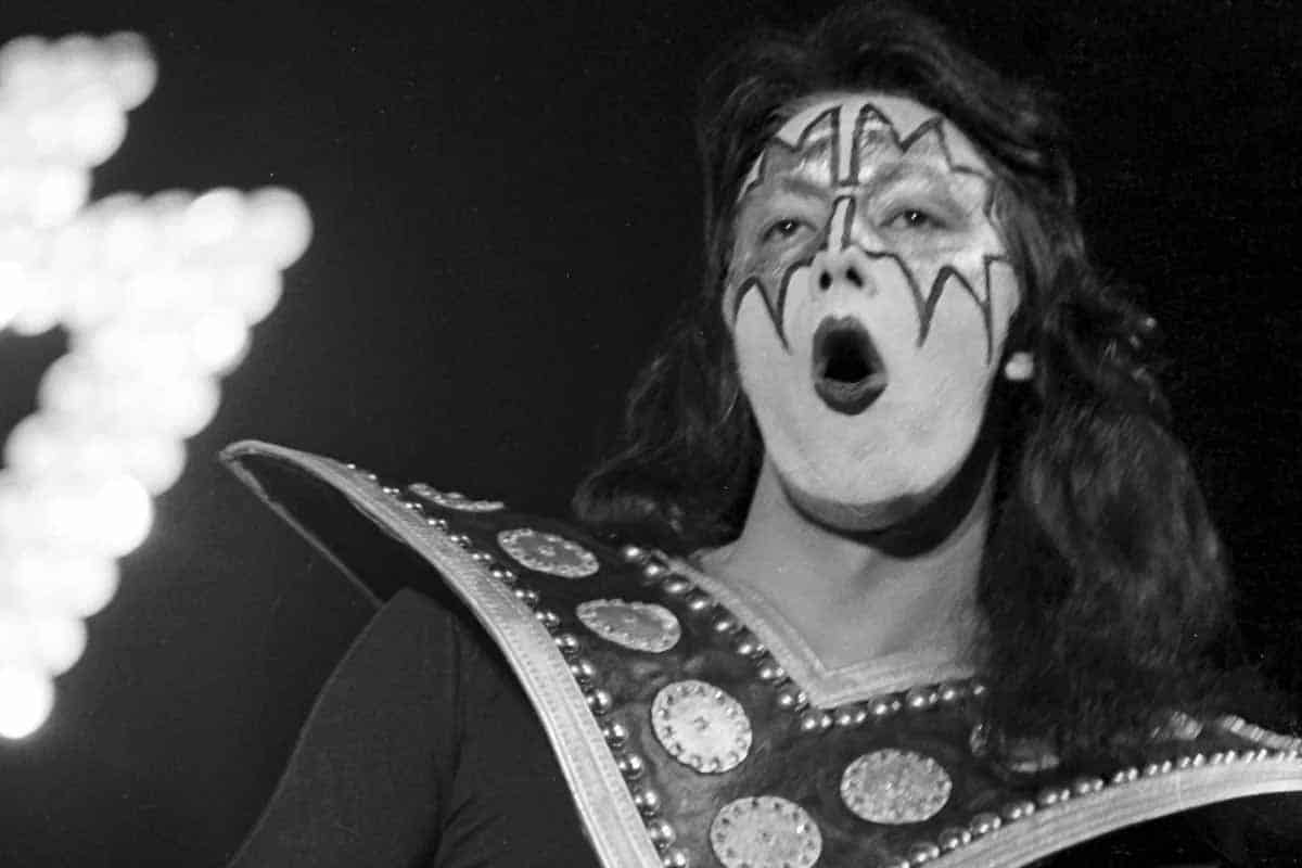 Muere Ace Frehley, legendario guitarrista y fundador de Kiss