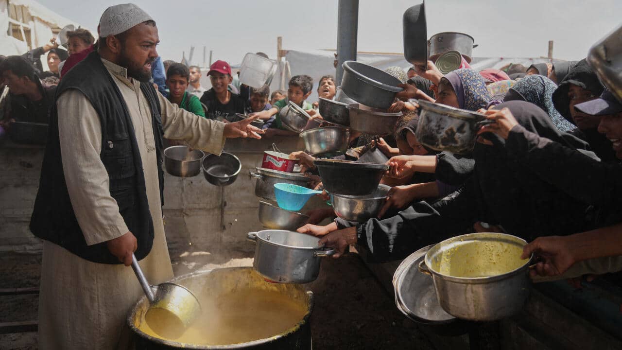 Palestina raciona comida ante temor de que Israel rompa el alto el fuego
