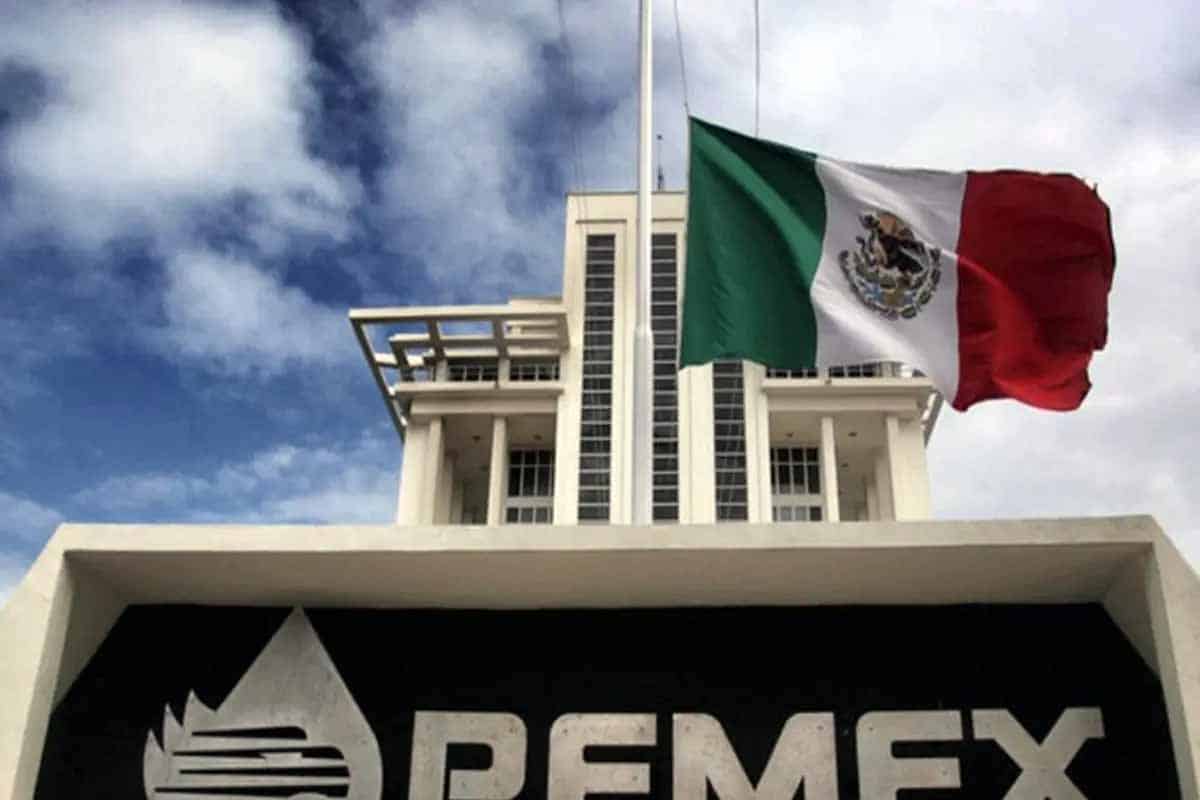 Pemex promete reducir deuda millonaria con proveedores antes de 2026