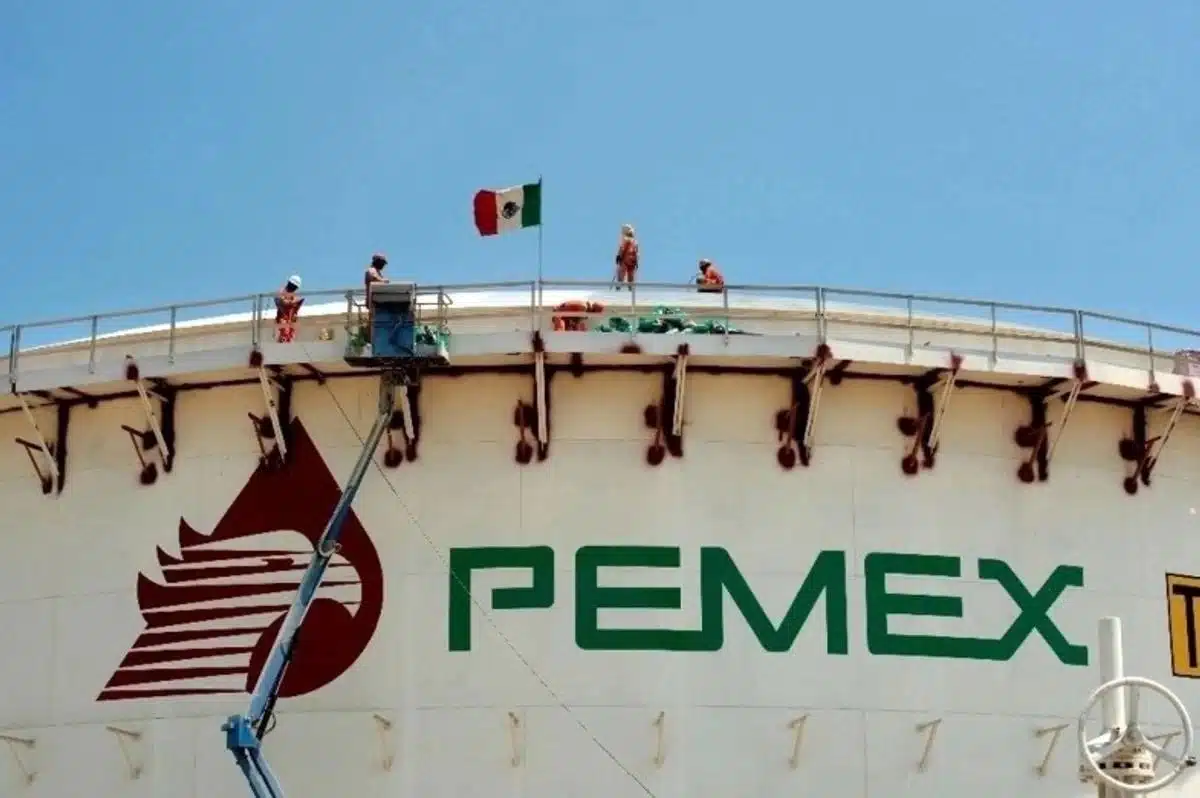 Pemex refuerza vigilancia de instalaciones ante afectaciones por lluvias intensas