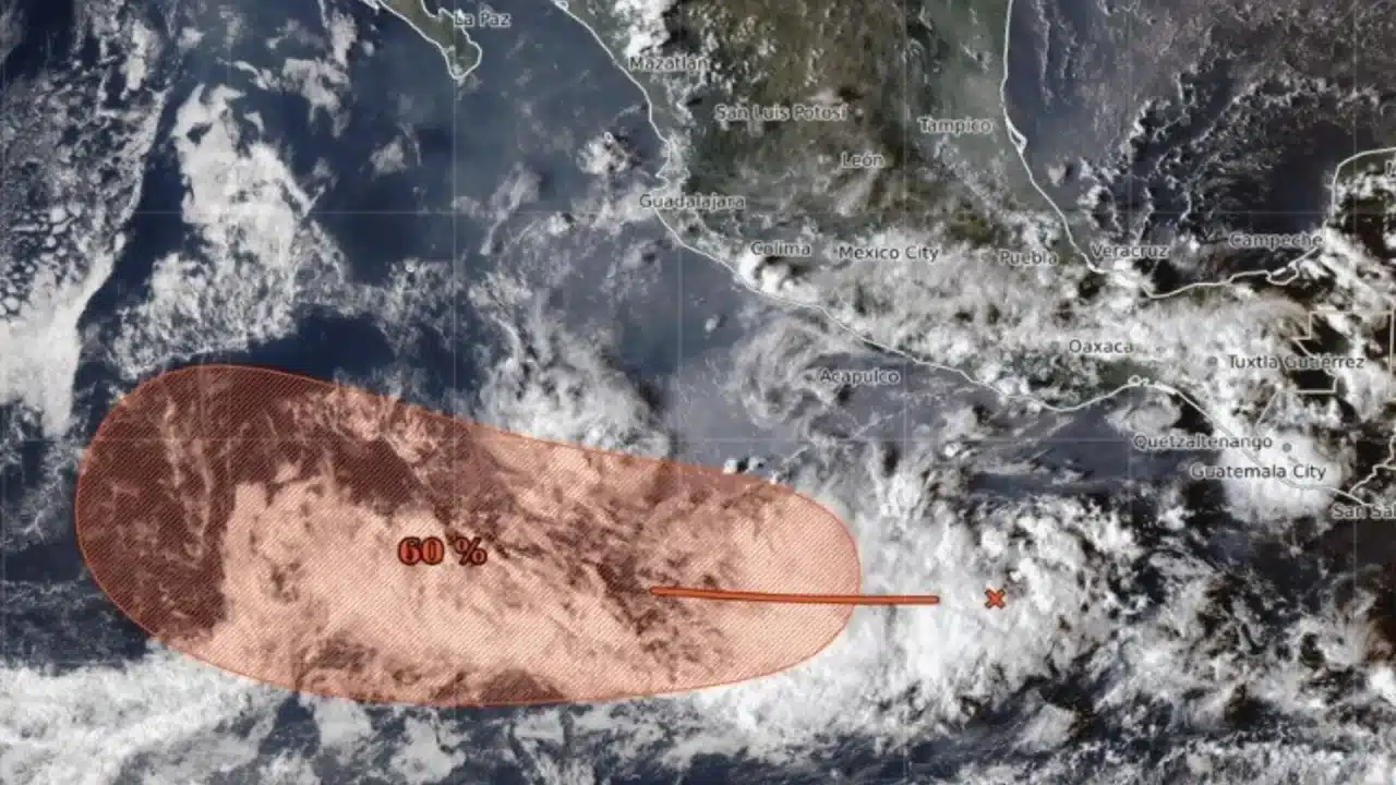 Potencial ciclón Sonia vuelve a tomar fuerza frente a las costas de México