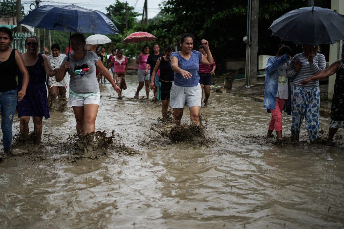 Poza Rica enfrenta nuevas lluvias mientras sigue recuperándose del desastre