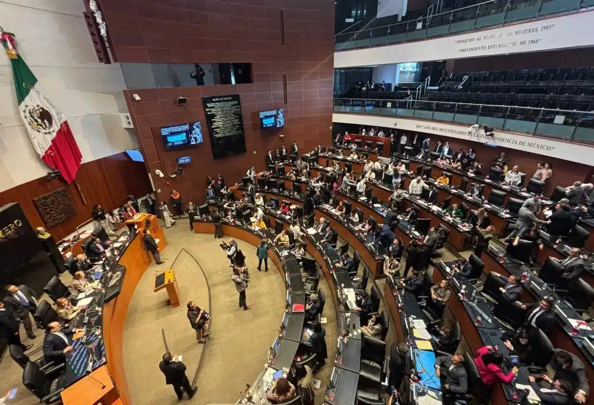 Senado aprueba en comisiones la reforma a la Ley Aduanera: entraría en vigor en 2026