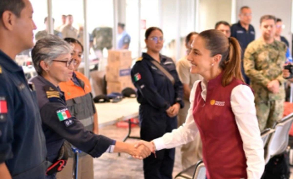 Sheinbaum llega a Veracruz para supervisar la recuperación tras inundaciones