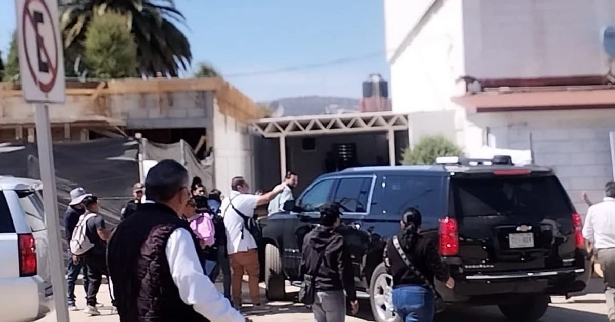 Sheinbaum revisa apoyo a damnificados y obras del tren en Hidalgo