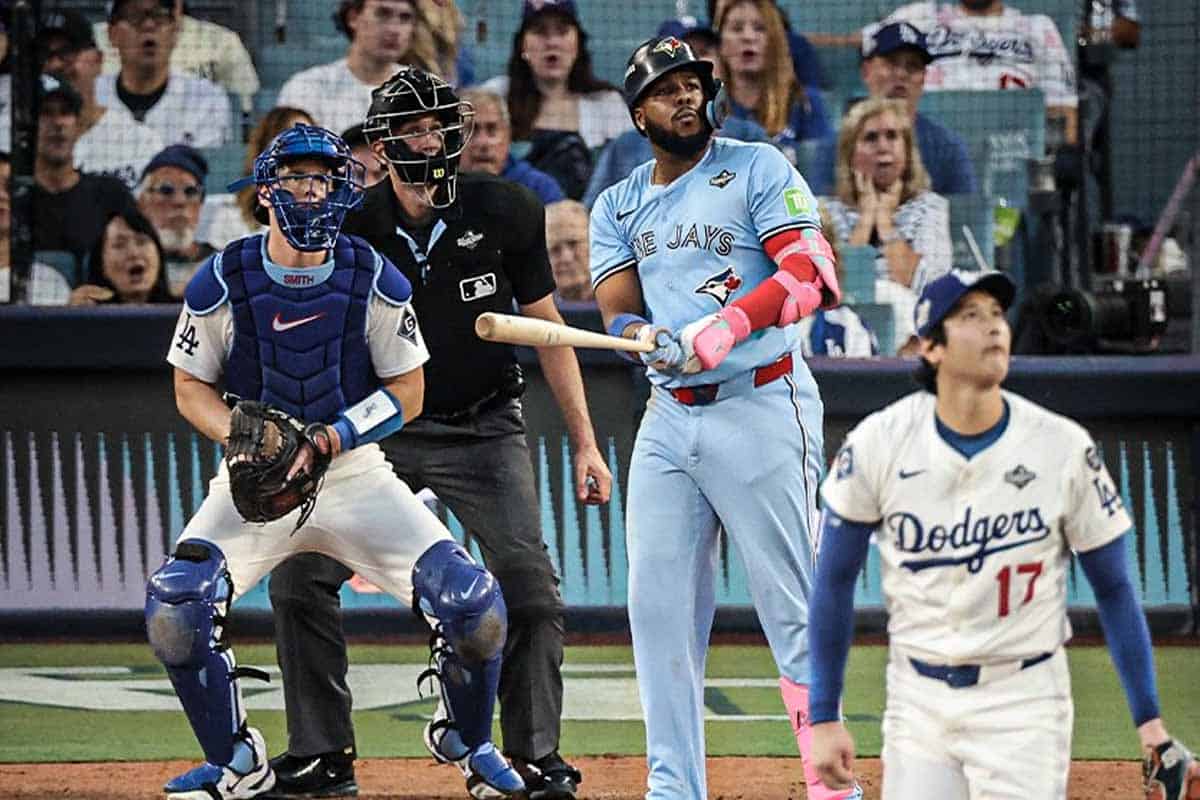 Shohei Ohtani falla como abridor y Azulejos empatan la Serie Mundial